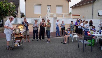 Le 29 mai, rue des Pyrénées