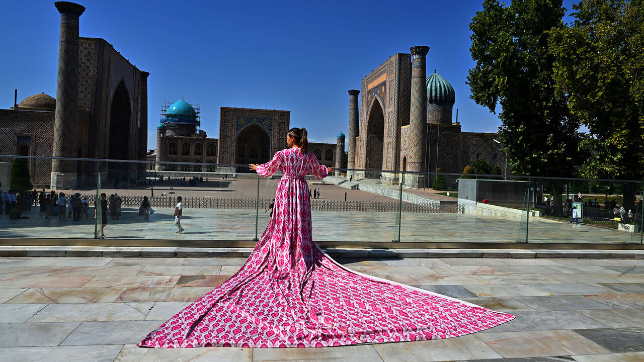 Une future mariée pose