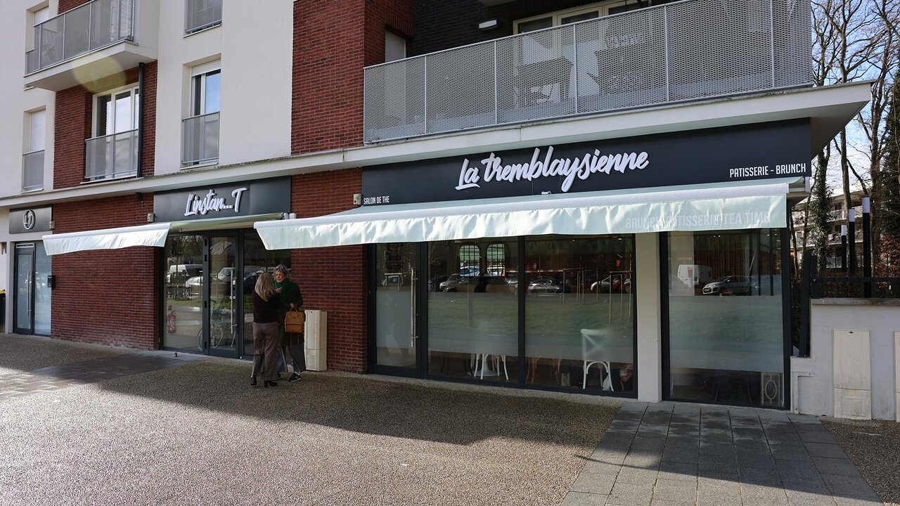 La devanture de l'Instant T 