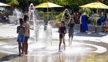 es jeux d'eau pendant l'Estivale